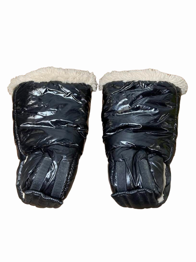 7 A.M. Enfant WarmMuffs, Black Polar