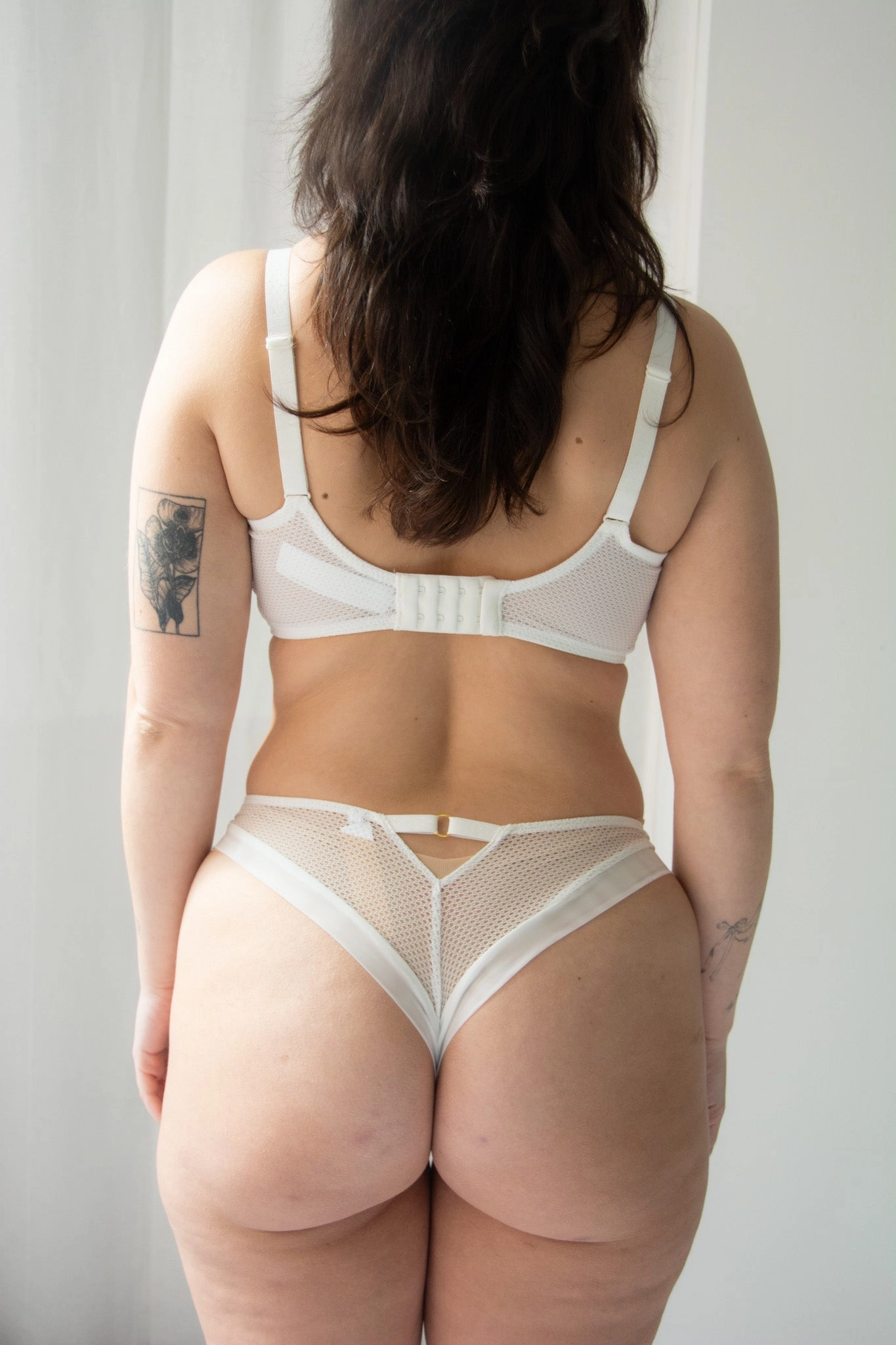 Chantelle Fleurs Demi Bra