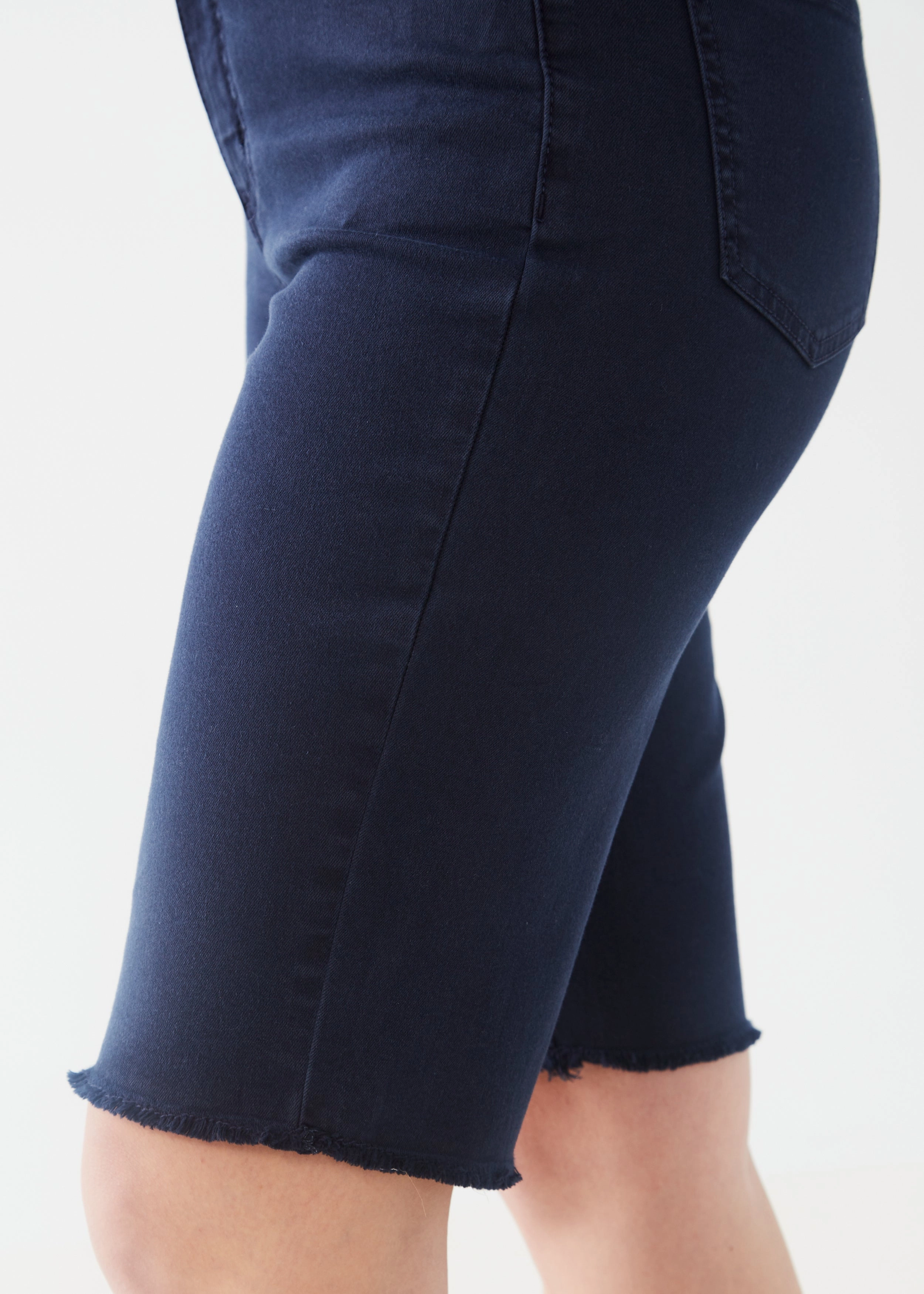 Euro Twill, Suzanne Bermuda
