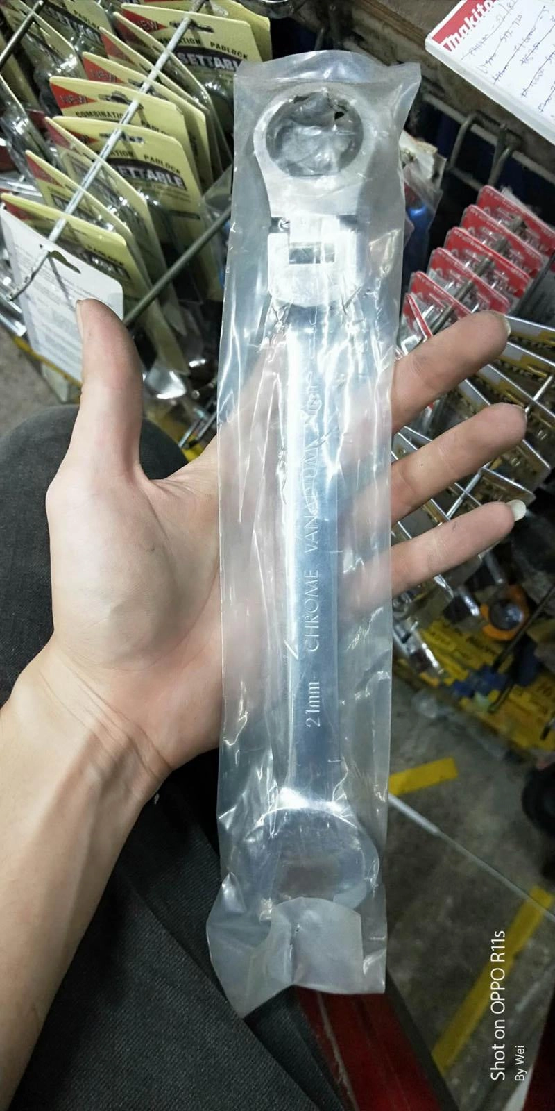 M10 Gear Ratchet Flexible Combination Wrench | Model : 005-057 | Size : 8mm - 26mm