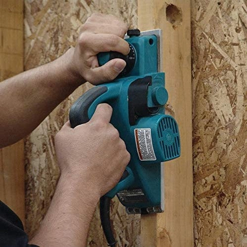MAKITA Lightweight 3-1/4" Planer [KP0800KX]