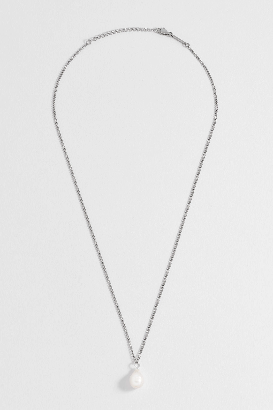 Men's Fine Curb Chain and Pearl Necklace
