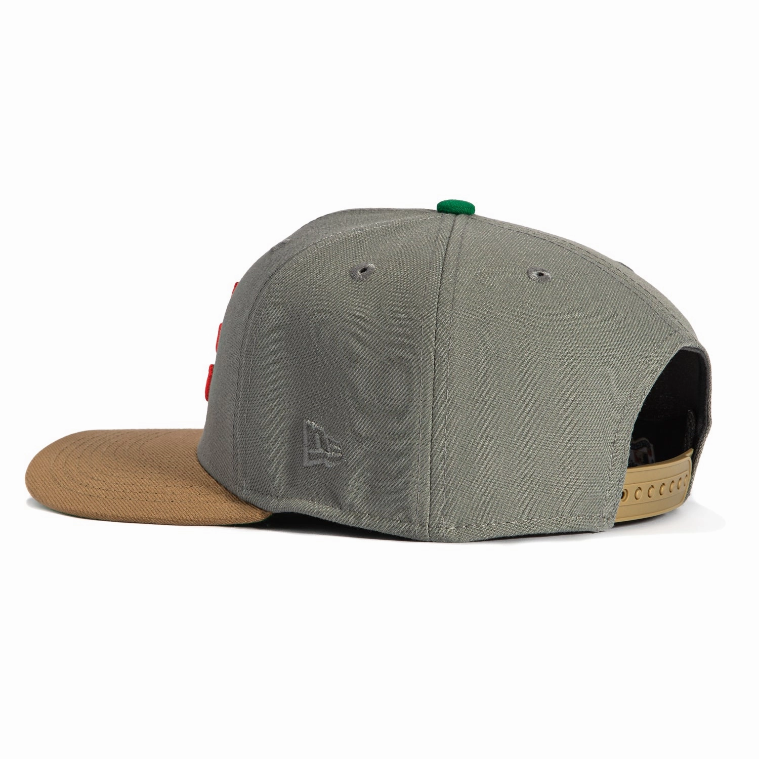 New Era 9Seventy Maxed Out Atlanta Braves Stretch-Snapback Hat - Graphite. Khaki