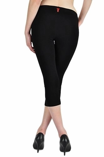 T-Party Elastic Waist Capri CJ7311