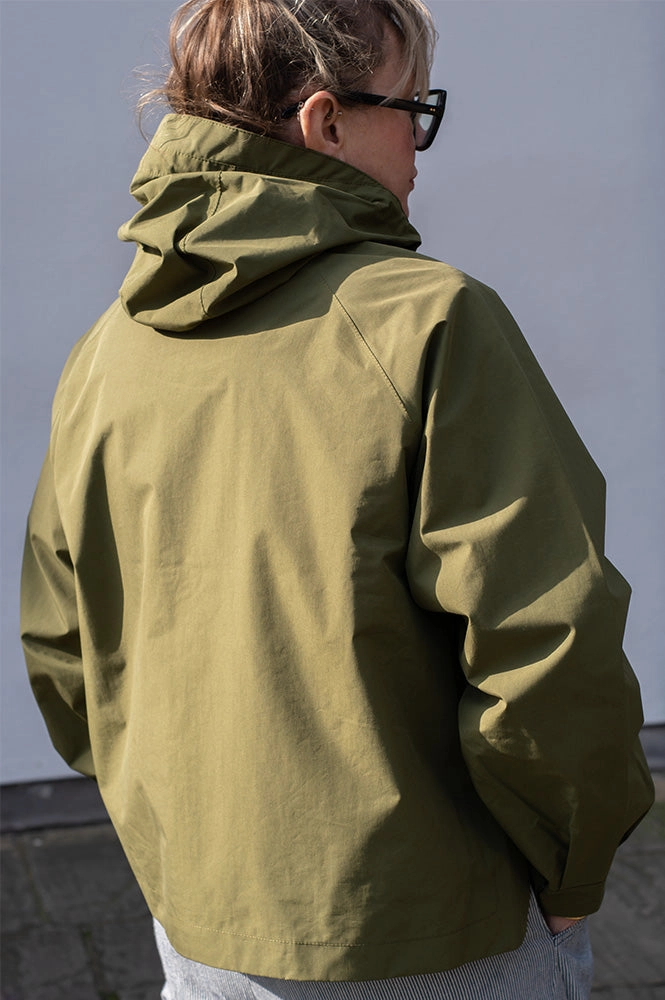 Tantä Dhuda Sphagnum Short Raincoat